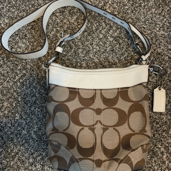 NWOT Coach Crossbody Purse - Picture 2 of 4
